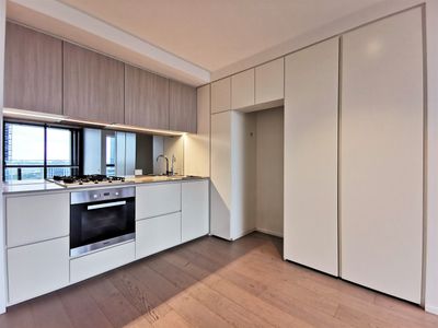 807N / 883 Collins Street, Docklands