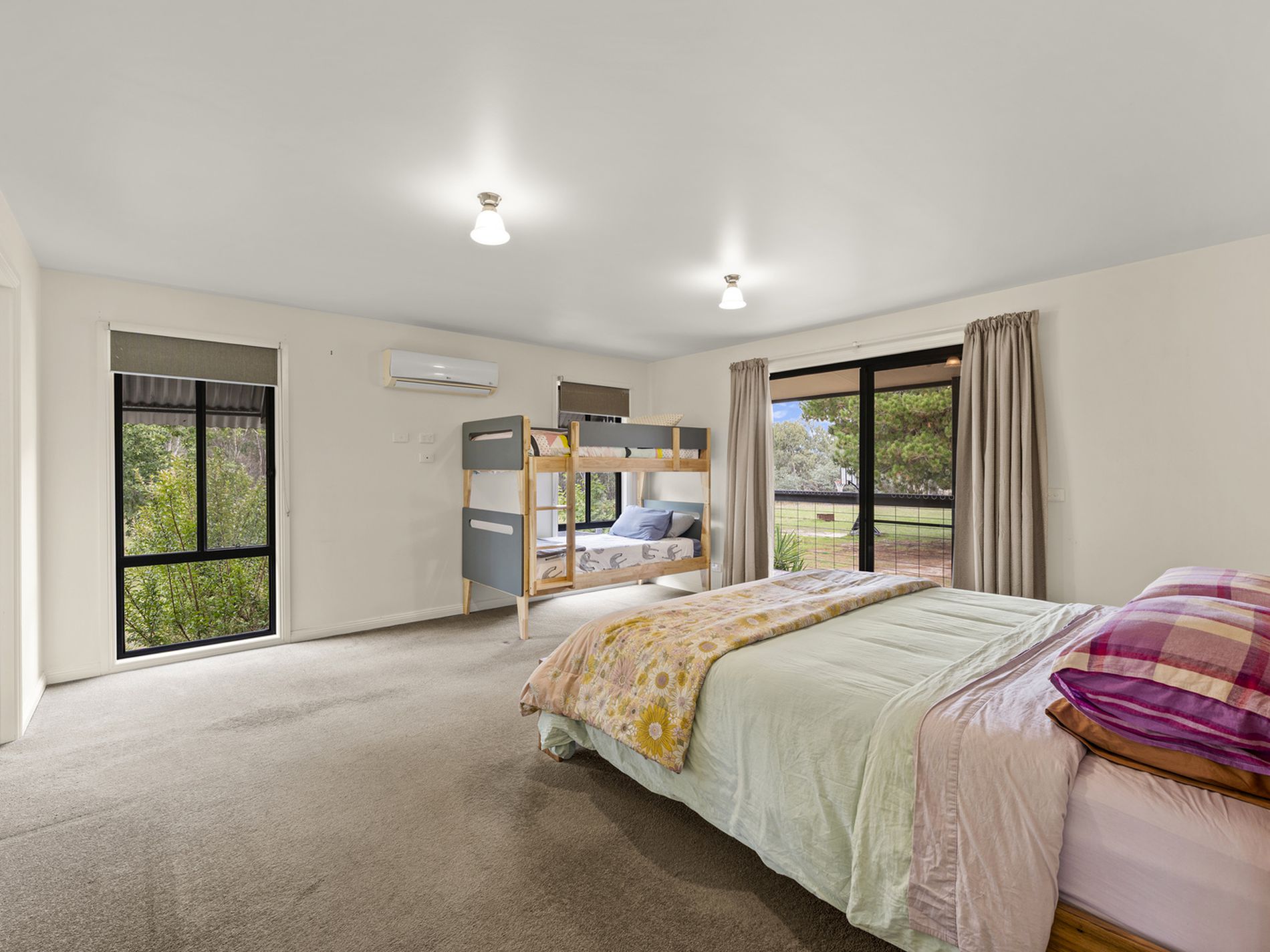 550 Howes Creek Road, Mansfield