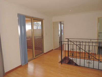 A / 7 Changton Way, Westminster