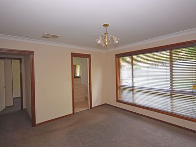 13 Poidevin Place, Dubbo