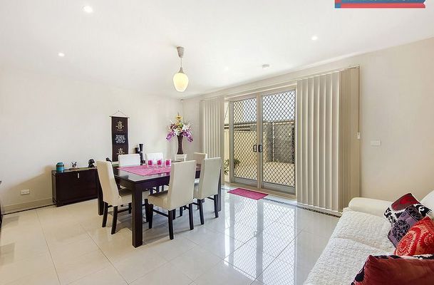 A / 28 Mission Hills Way, Craigieburn