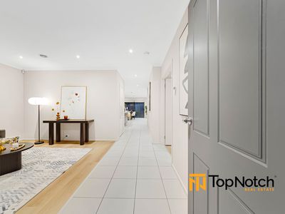 18 Sanctum Circuit, Doreen