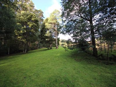 14 Cairns Road, Surges Bay