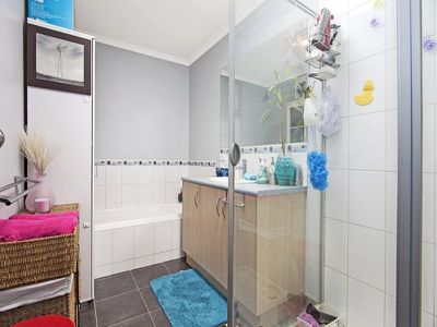 2 / 34 Cunneen Street, Long Gully