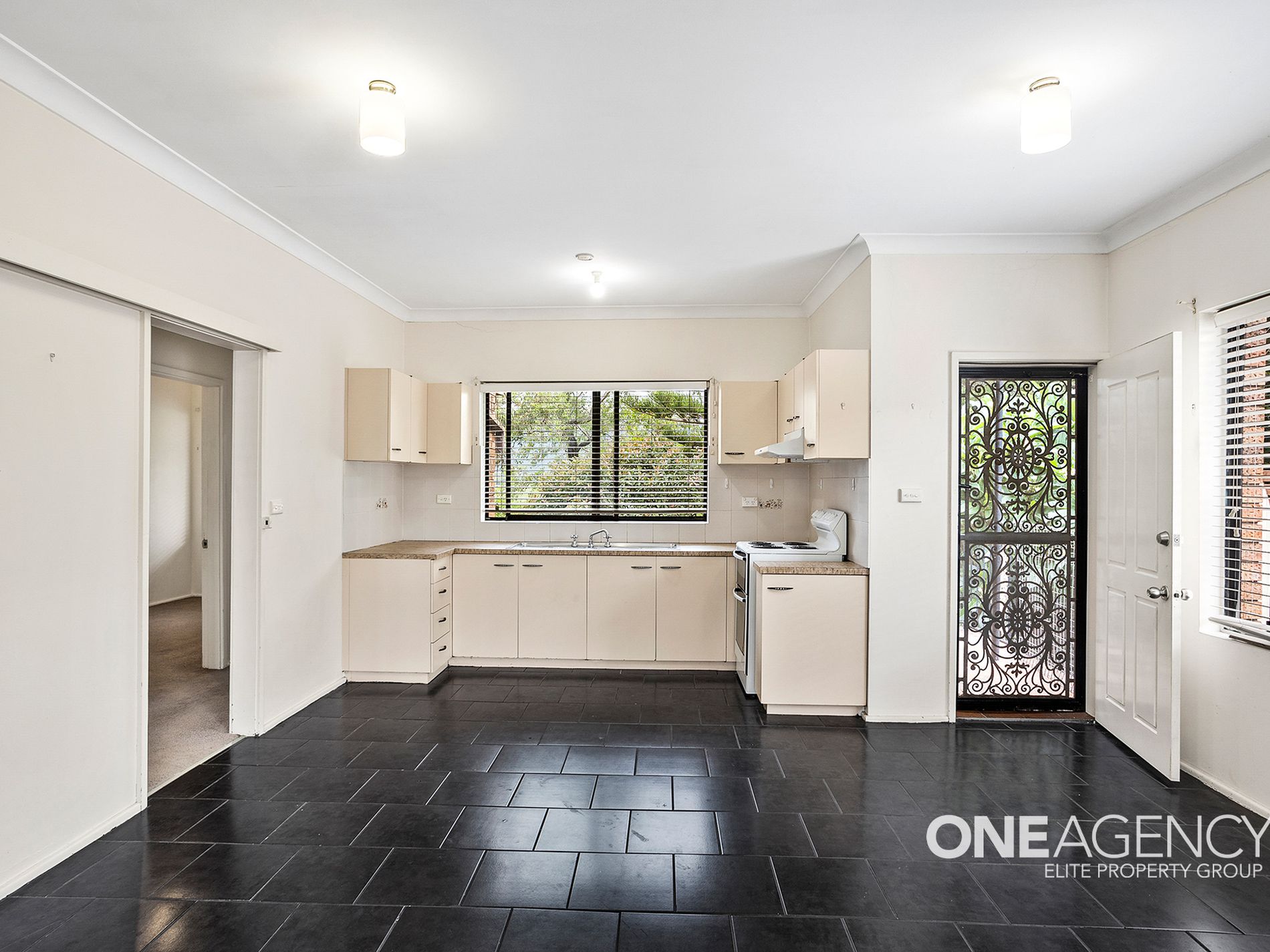 4 Avondale Road, Dapto