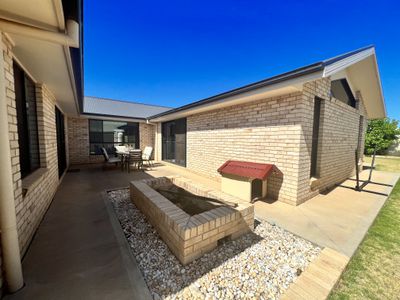 36 Hindmarsh Esplanade, Dubbo