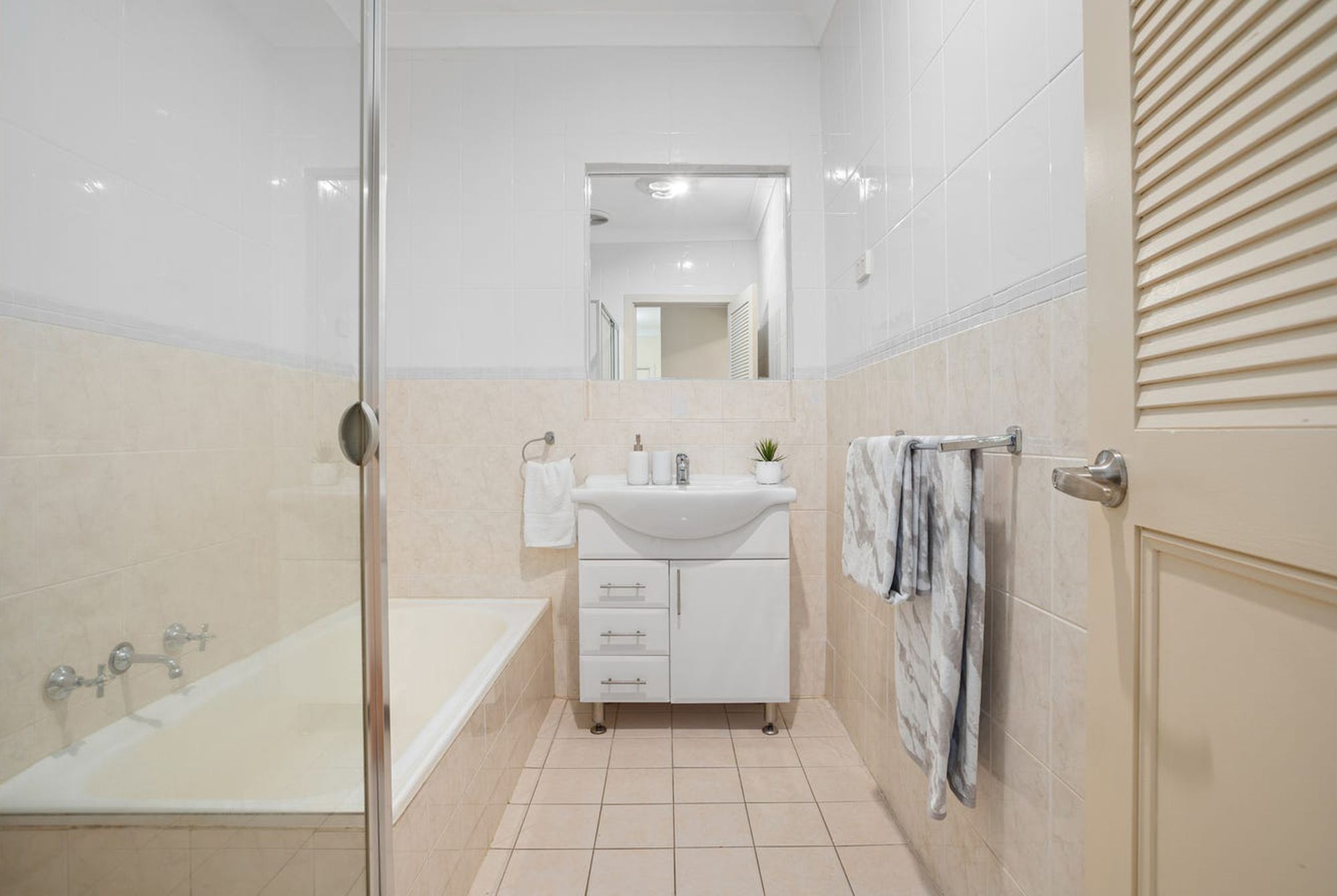 25 Willow Crescent, Campbelltown