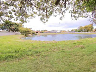 24 Hawker Street , Safety Bay