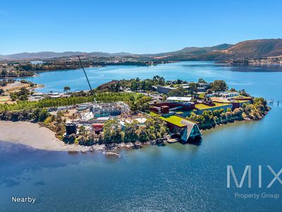 4 Russell Road, Claremont