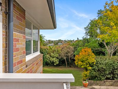 2/9A Eversleigh Road, Belmont