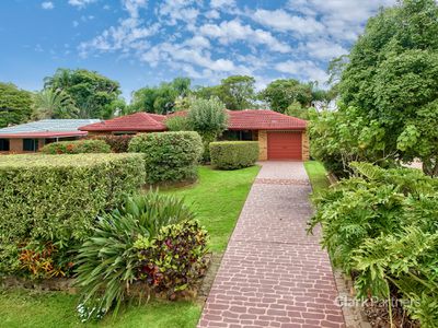 1208 Old North Crescent, Strathpine