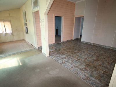 24 ANNE STREET, Charters Towers City
