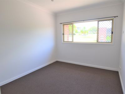 1 / 2 Encamp Street, Reedy Creek