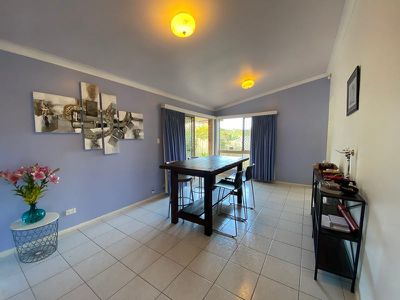 94 Passerine Drive, Rochedale South
