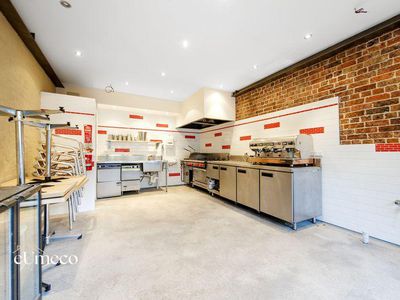 Shop 52B Harris Street, Pyrmont