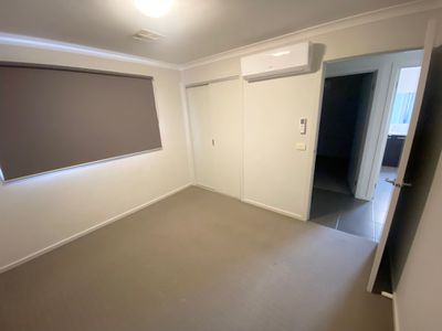 2 / 10 August Street, Werribee