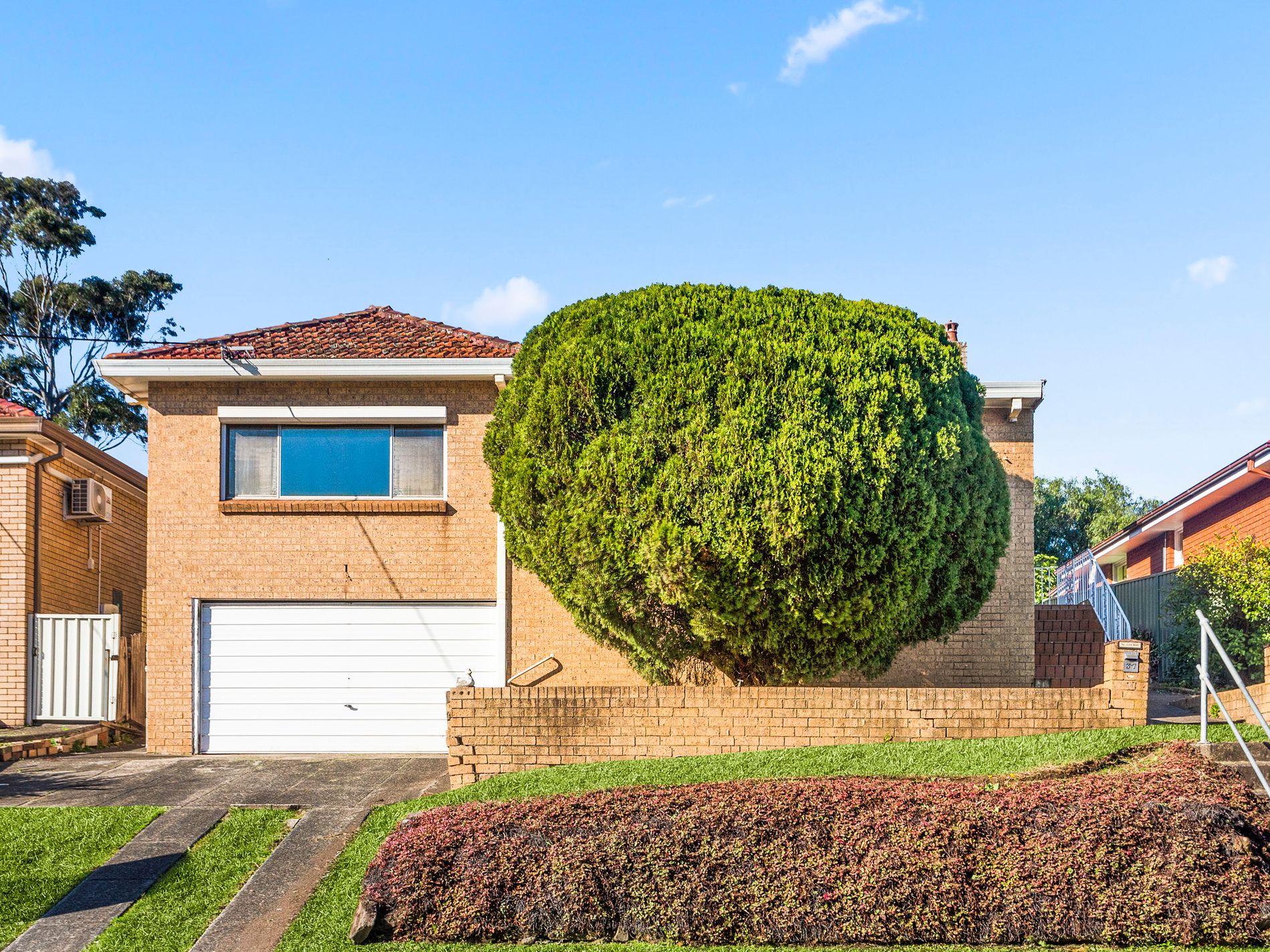 37 Buena Vista Avenue, Lake Heights