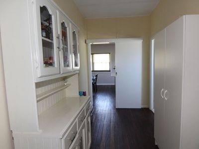 23 Cross Street, Forster