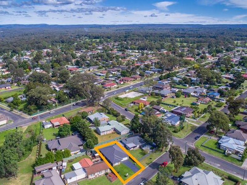 2C Chapman St, Tahmoor