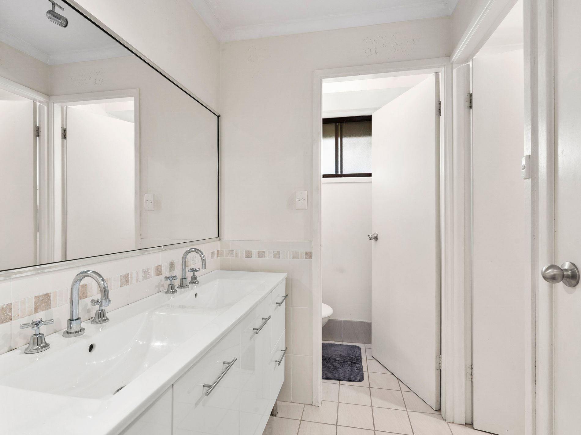 3 Wahroonga Close, St Georges Basin