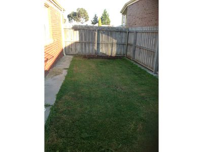 1 / 12 Parkland Drive, Hamlyn Heights