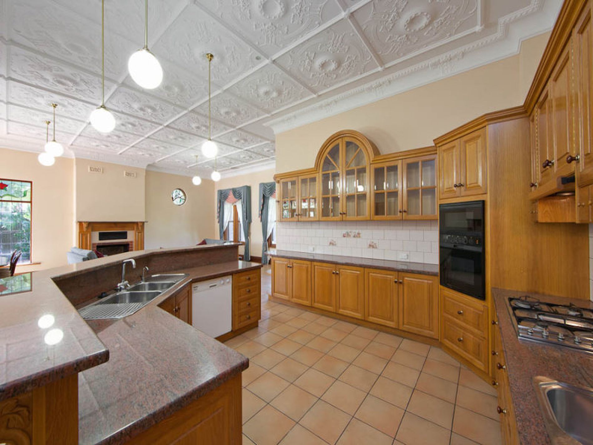 328 Marion Road, Netley