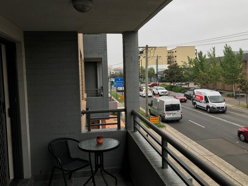 2 / 51 Bathurst Street, Liverpool