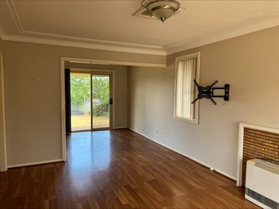 7 Dalley Street, Parkes