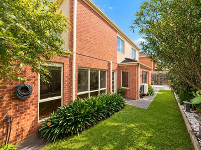 6/9 Refuge Close, Doncaster East