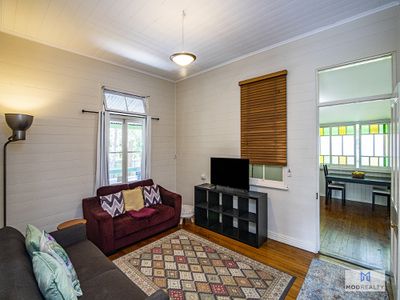 92 William Street West, Coalfalls