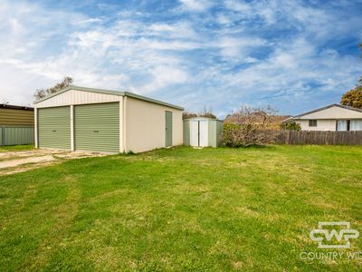 74 Ollera Street, Guyra