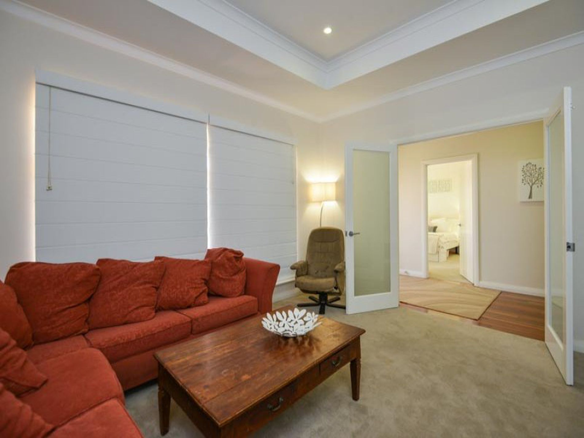 17 Riseberry Way, Somerville