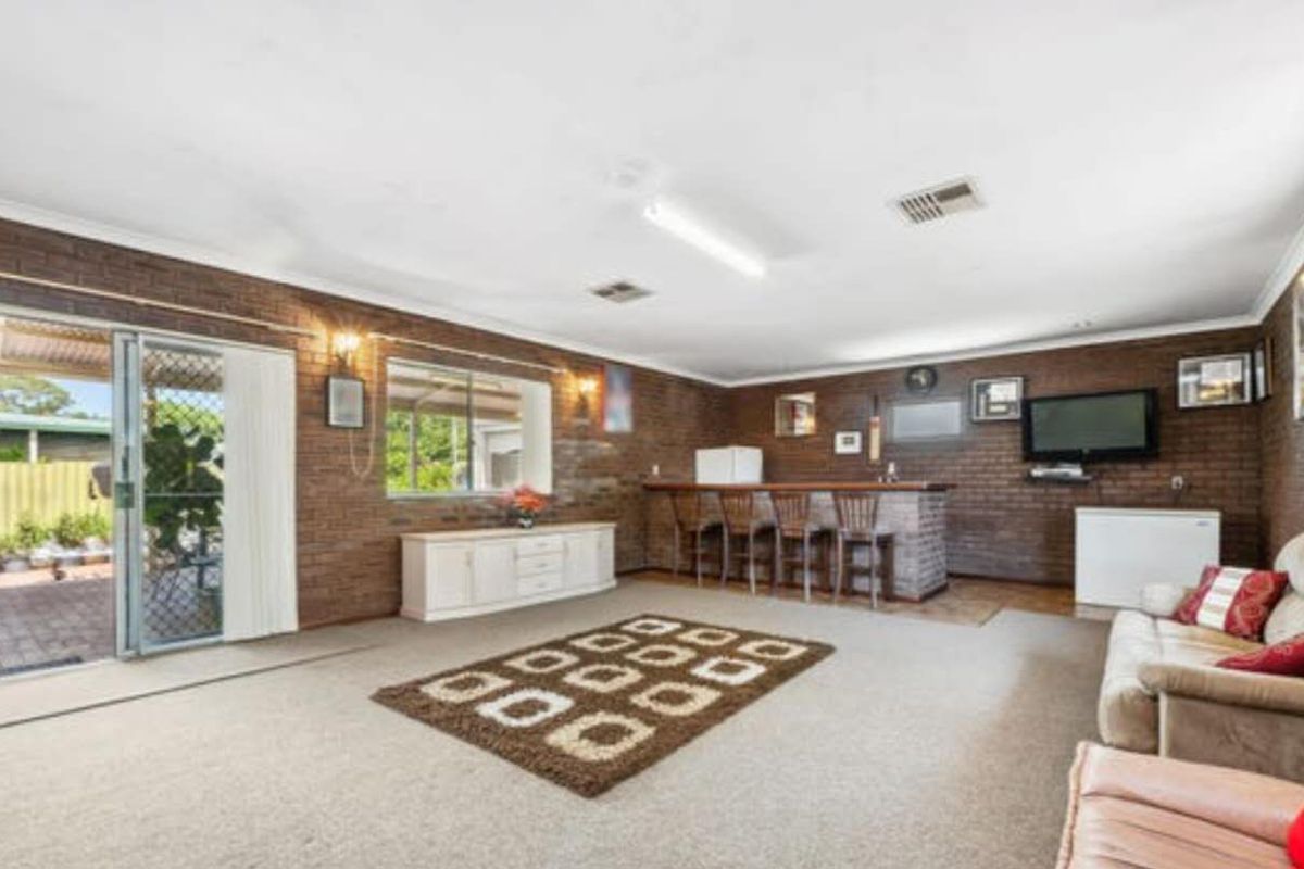 147 Winterfold Road, Coolbellup