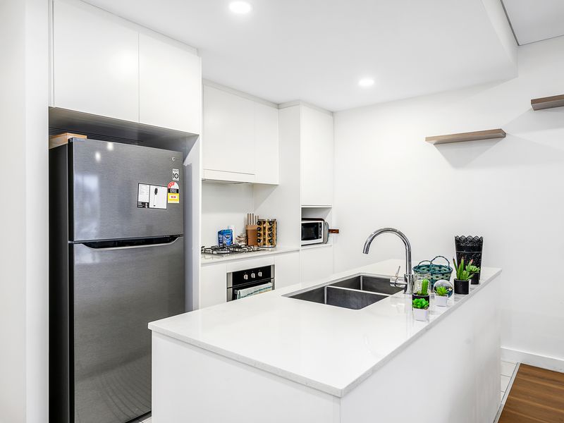 110 / 21 Hezlett Road, North Kellyville