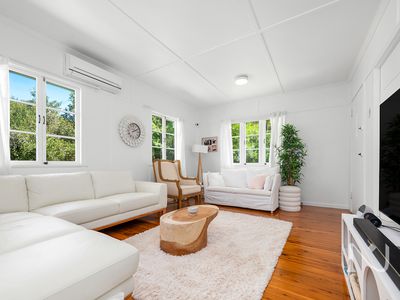 913 Samford Road, Keperra