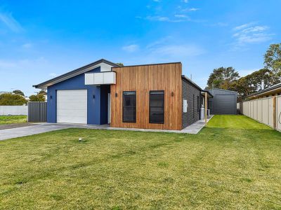 16 Grey Terrace, Millicent