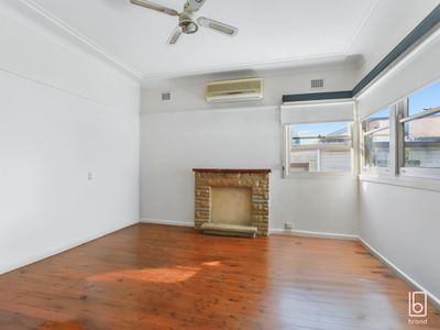 275 The Entrance Road, Erina