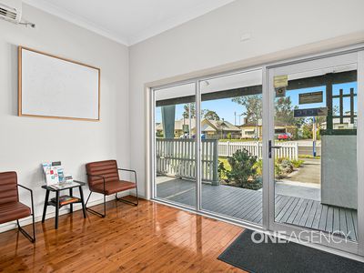 176 Princes Highway, Dapto