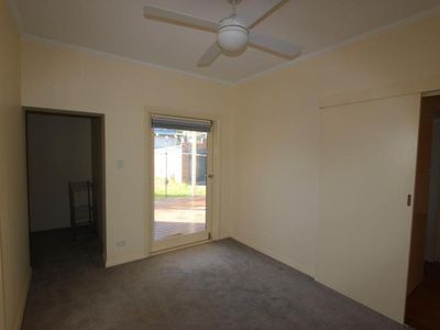 1 Meakin Street, East Geelong