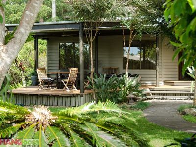 17 Palm Grove Crescent, Tewantin