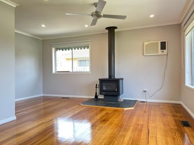 73 Geoffrey Drive, Kilsyth