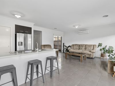 24 Bolton Street, Armstrong Creek