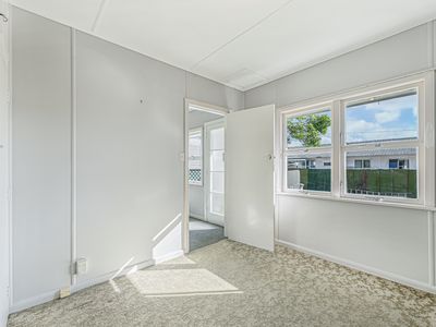 4 / 106 Grove Street, The Wood