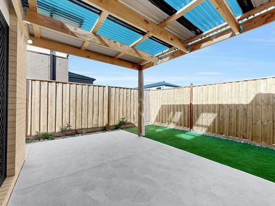 12 Huey Circuit, Cranbourne