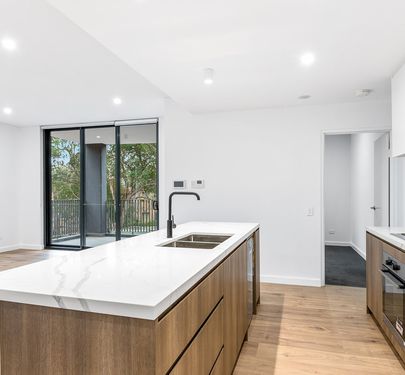 B06 / 40-42 Cobar Street, Dulwich Hill