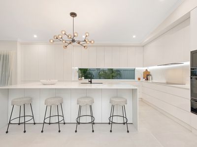 8 Waterbury Terrace, Idalia