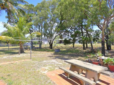 80 Esplanade, Woodgate