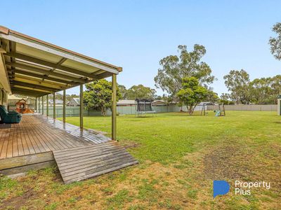 16 Rennie Street, Huntly