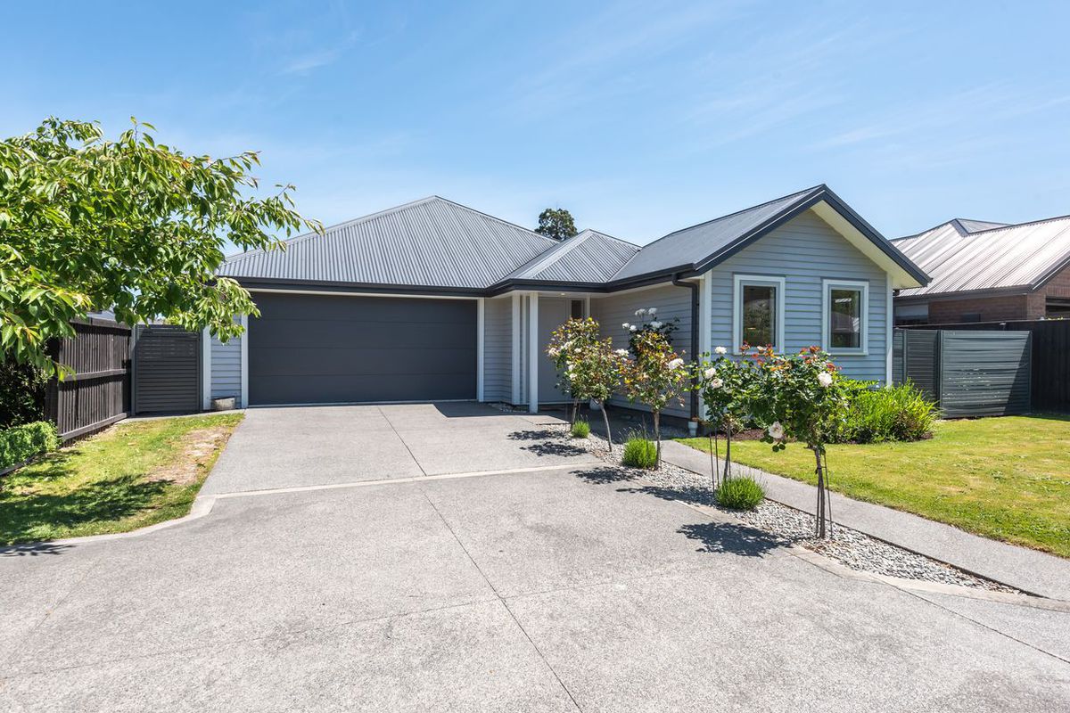 8 McIver Place, Rangiora