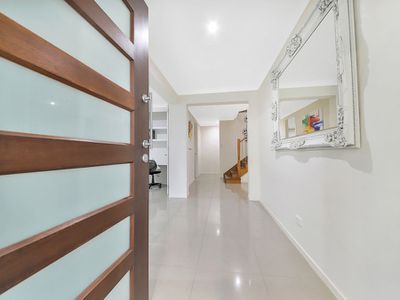 44 Feathertail Place, Wakerley